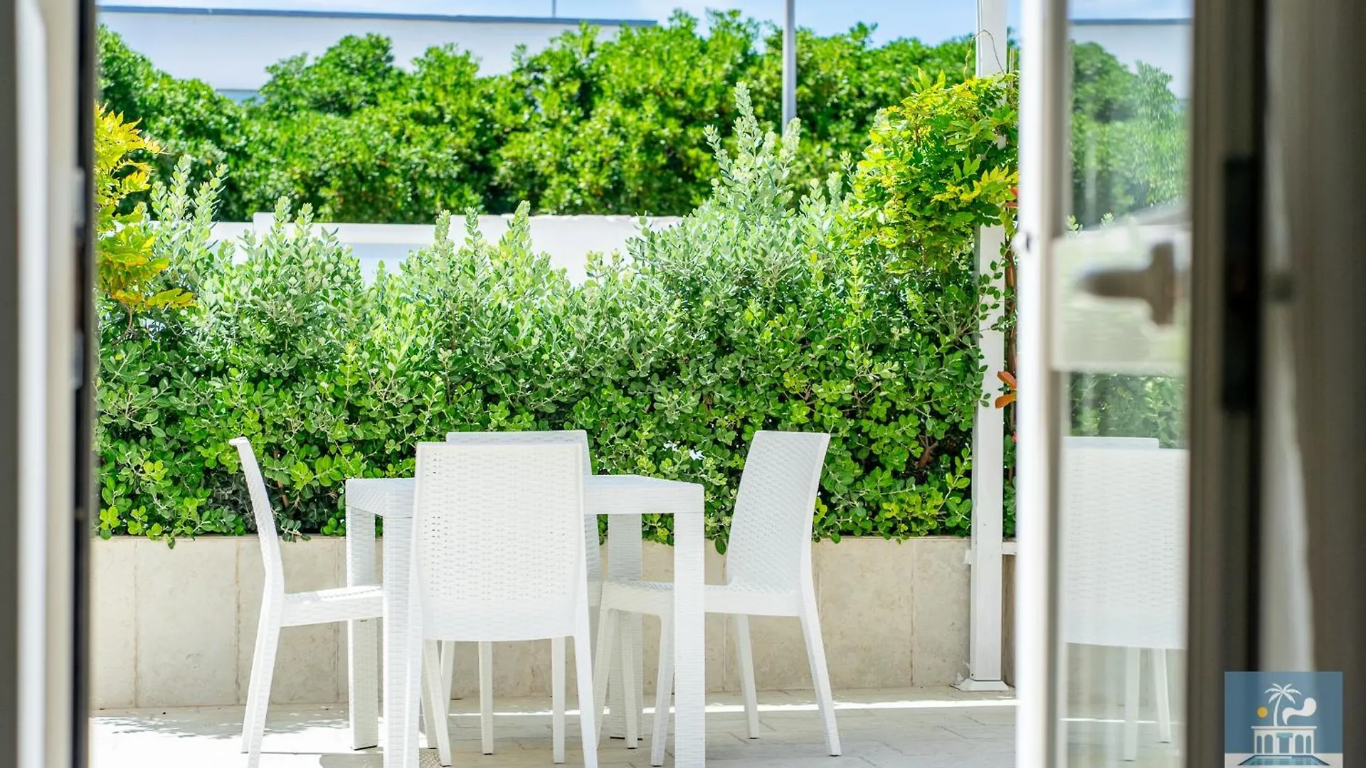 Villa Mediterranea Apartments - Seaview, Pool & Garden Bari 0*,  Italy