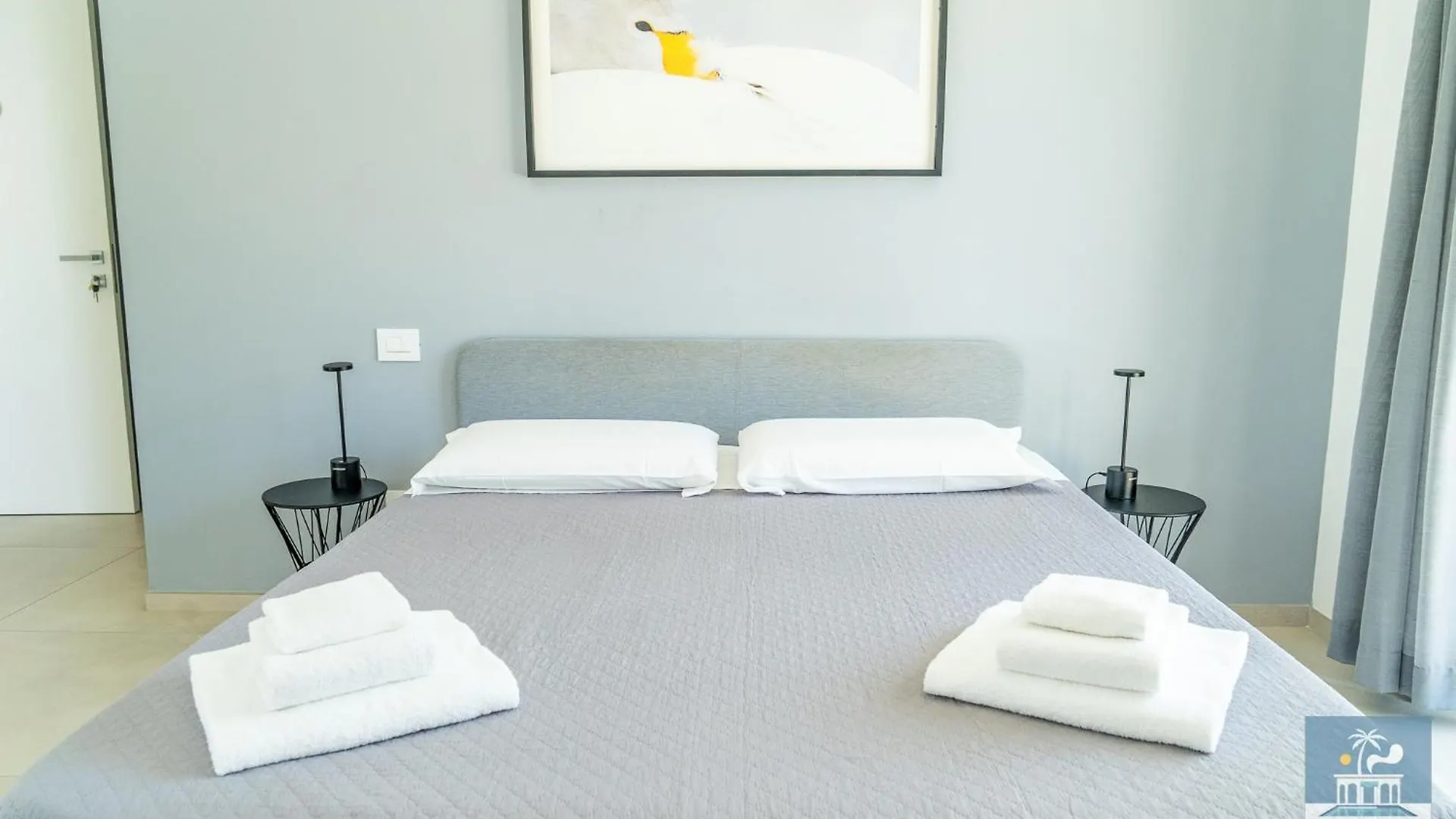 Villa Mediterranea Apartments - Seaview, Pool & Garden Bari Italy